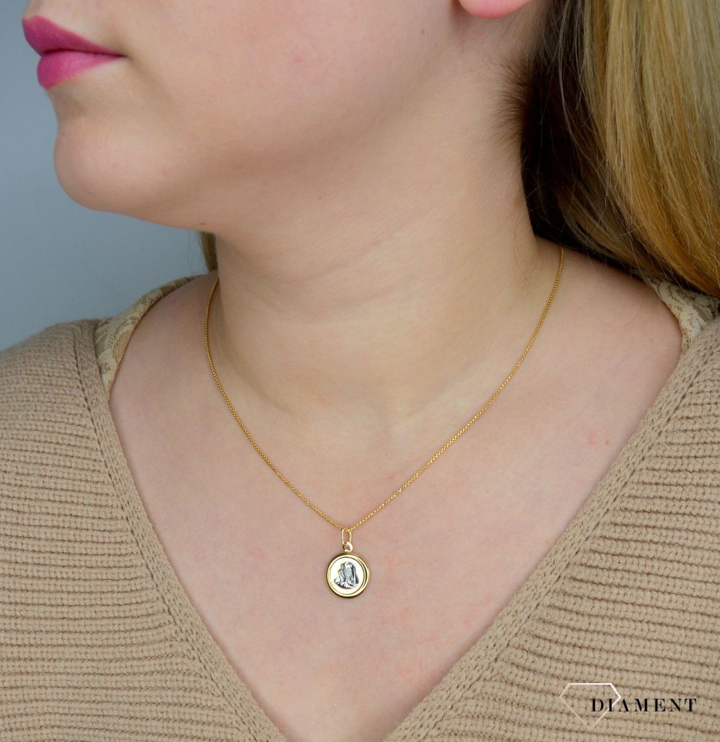 Łańcuszek złoty lineczka lejąca 1 mm.jpg